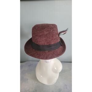 Quirinus U.S.A. Fedora Hat Burgundy Wool Blend Feather Accent Size L/XL NWT